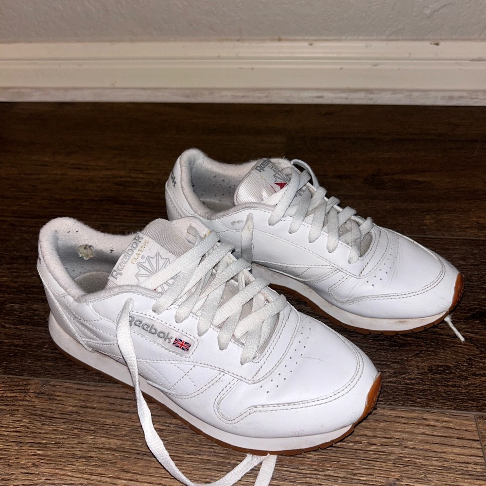 Reebok White Leather Sneakers with Gum Sole